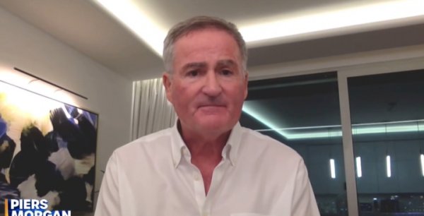 C罗需要寰球杯吗？主合手东谈主：C罗校服了英超西甲意甲，梅西莫得